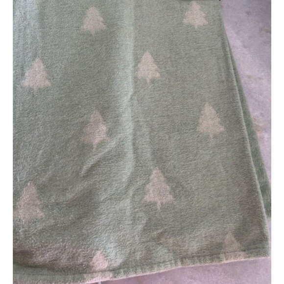 António Salgado BCI Cotton & Acrylic Throw Blanket 50 x 63 Green w/ Tree Pattern - Picture 1 of 8